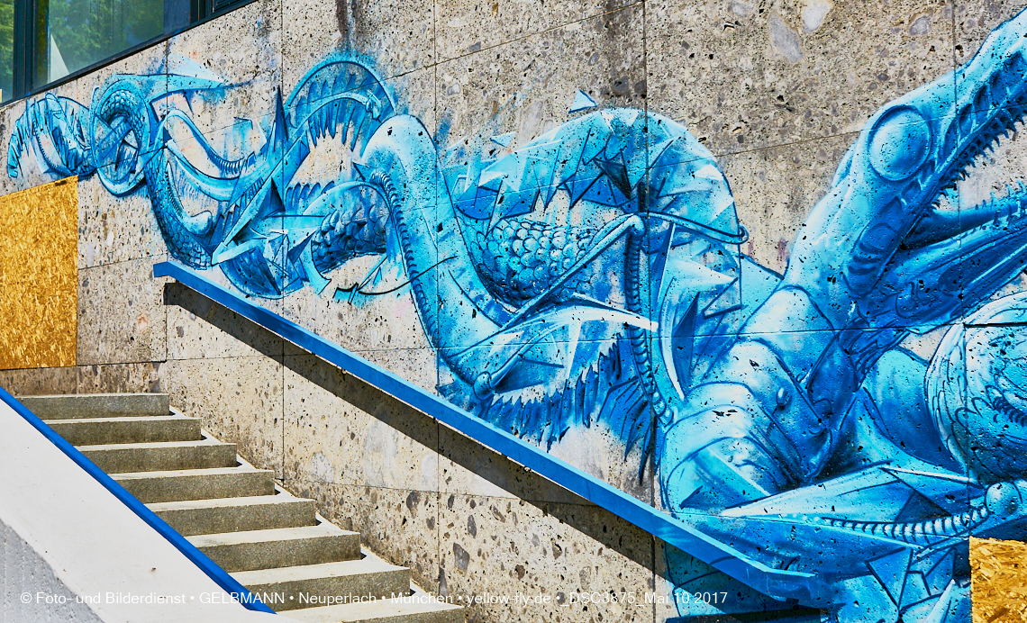 21.03.2017 - Abrissbaustelle Quiddezentrum in Neuperlach